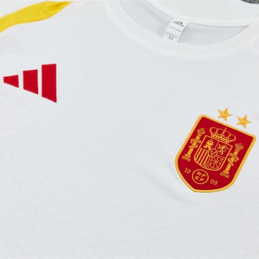 ENSEMBLE ÉTÉ HAUT/BAS ESPAGNE 2 ÉTOILES 2026/2027