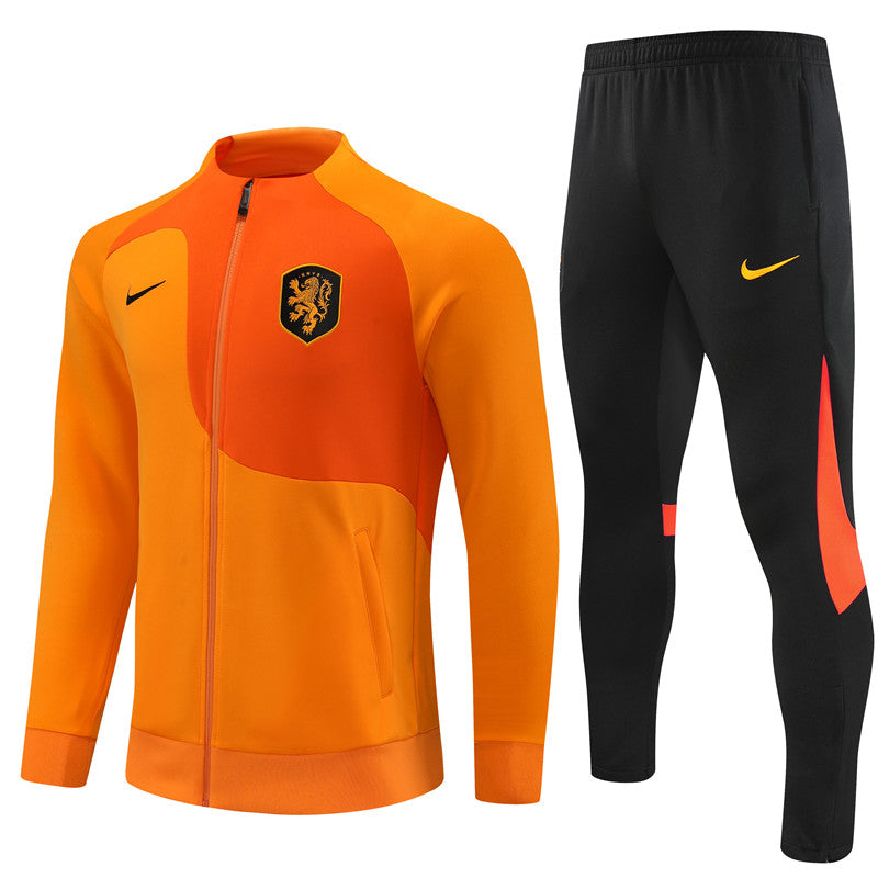 SURVÊTEMENT ENFANT/JUNIOR PAYS-BAS DOMICILE 2022/2023